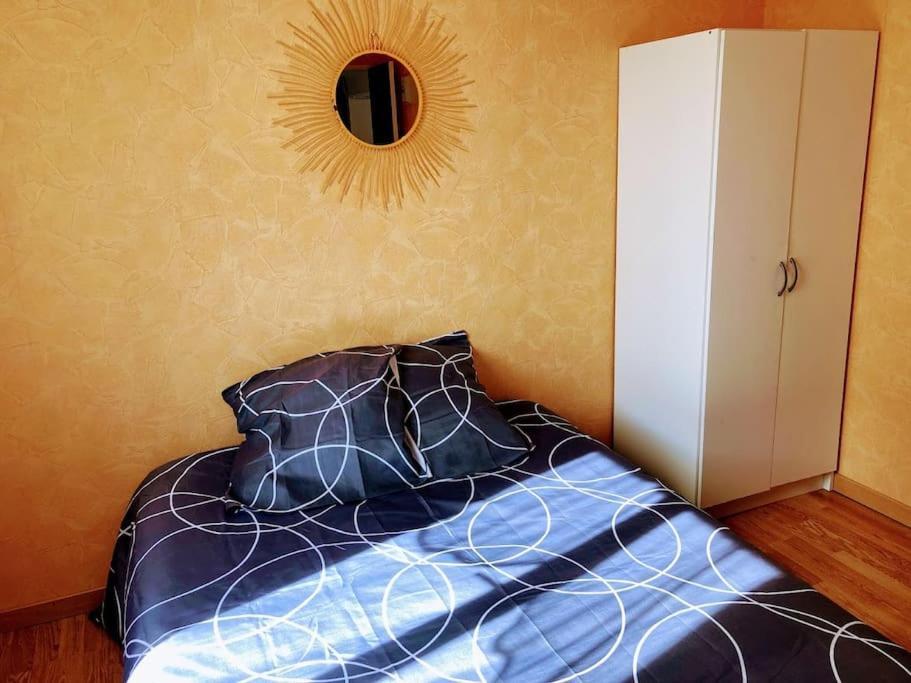 Studio 6 Avec Wifi Limoges Luaran gambar